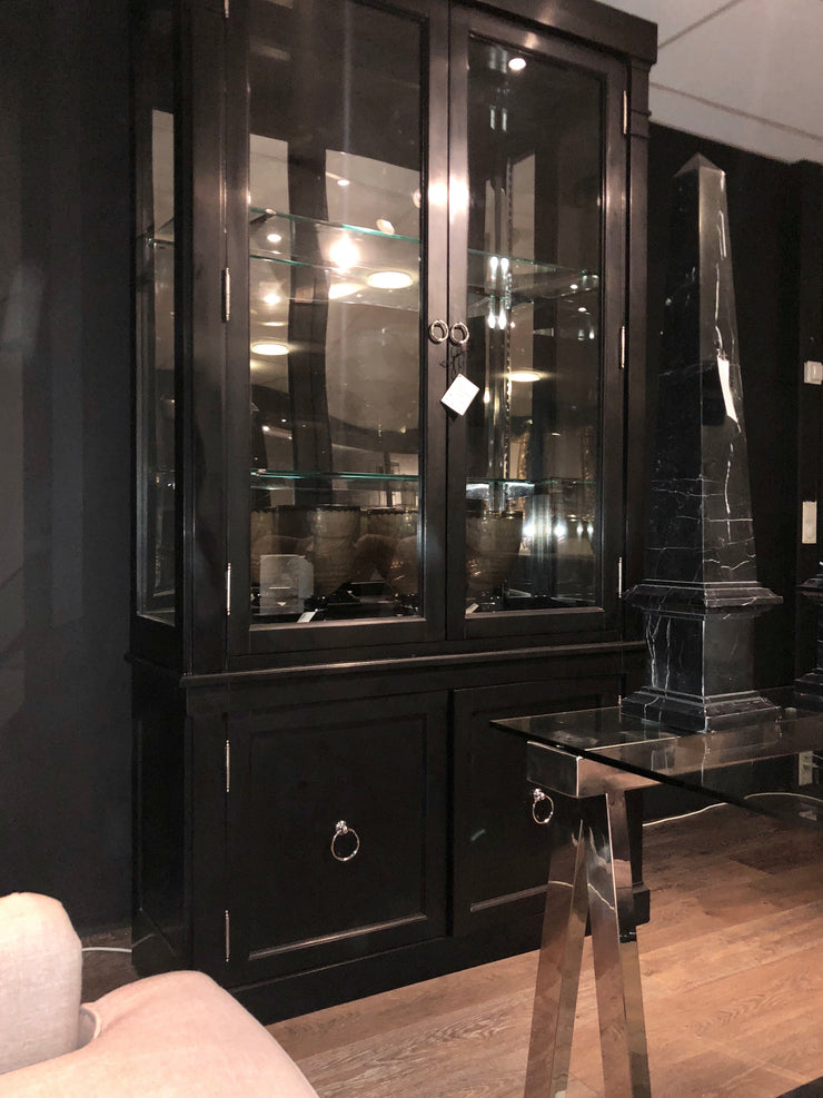 Cabinet Von Saxen Black